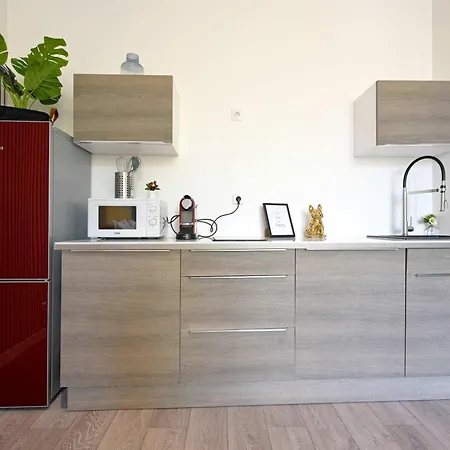 Cosy Proche Gare De Lyon Apartment *